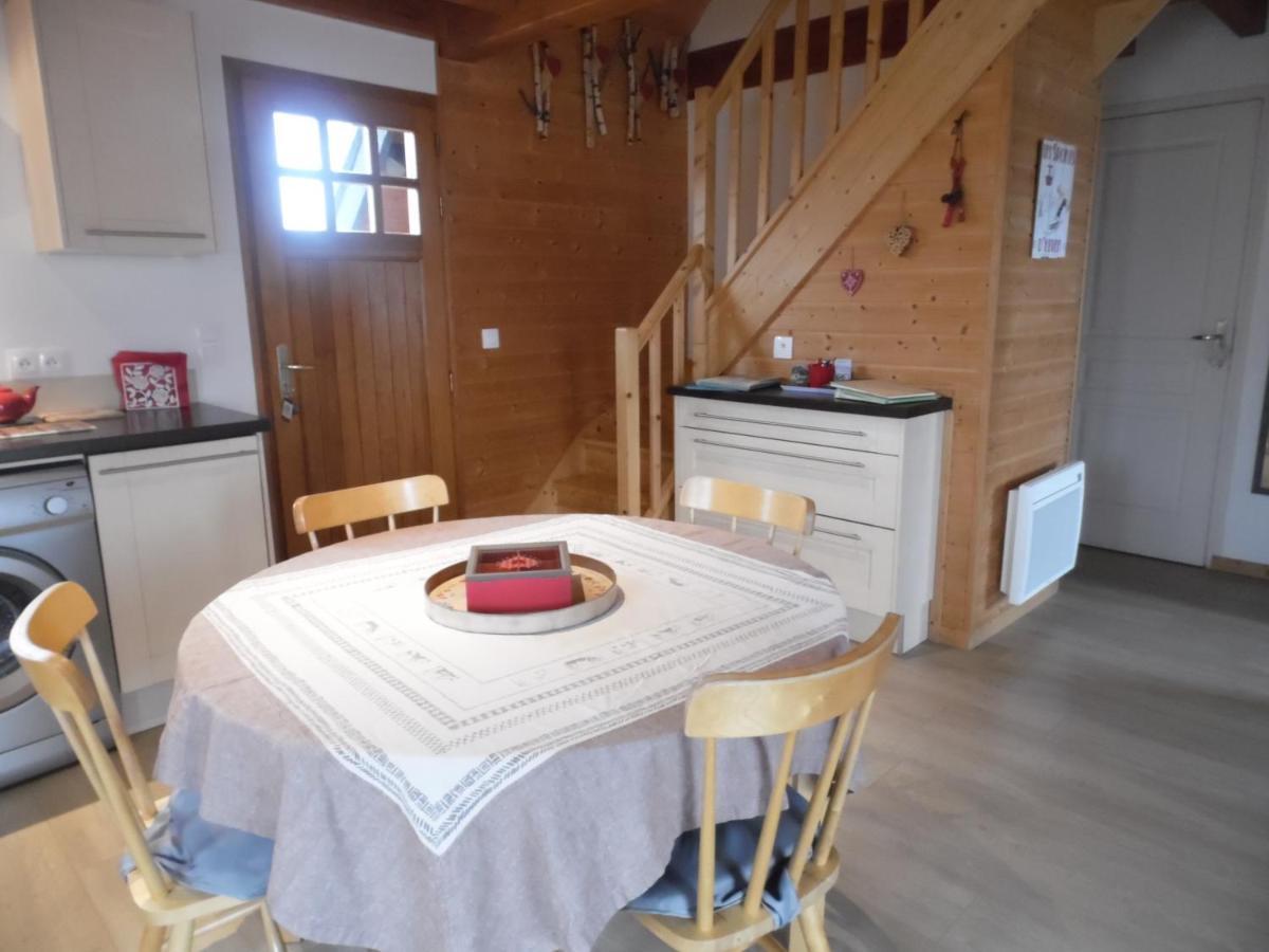 Chalet Des Clarines Saint-Genès-Champespe Exteriör bild