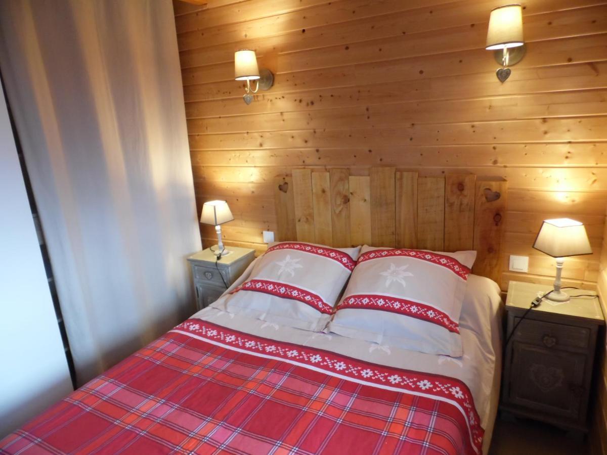 Chalet Des Clarines Saint-Genès-Champespe Exteriör bild